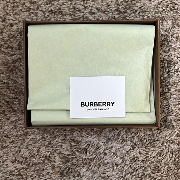 Skinny Reversible Check Silk Scarf - Picture 4 of 5